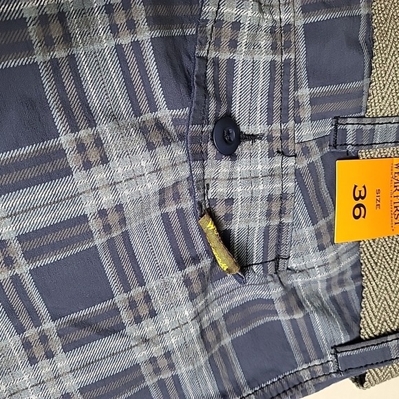 NWT Wear First  Mens 36 Y2K/2000s BAGGY PLAID CARGO  SKATE‎ SHORTS Blue Belted - Picture 5 of 7